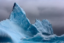 Stormy-Ice-Sculpture.jpg