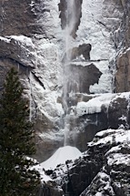 Delicate-Winter-Falls.jpg